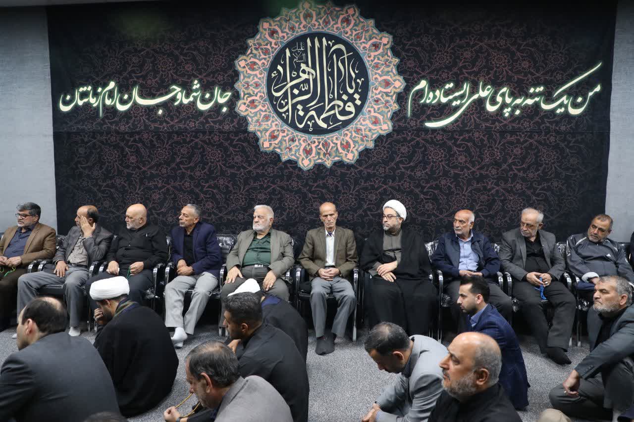 برگزاری مراسم عزای فاطمی در دفتر نماینده ولیفقیه در استان و امام جمعه سمنان