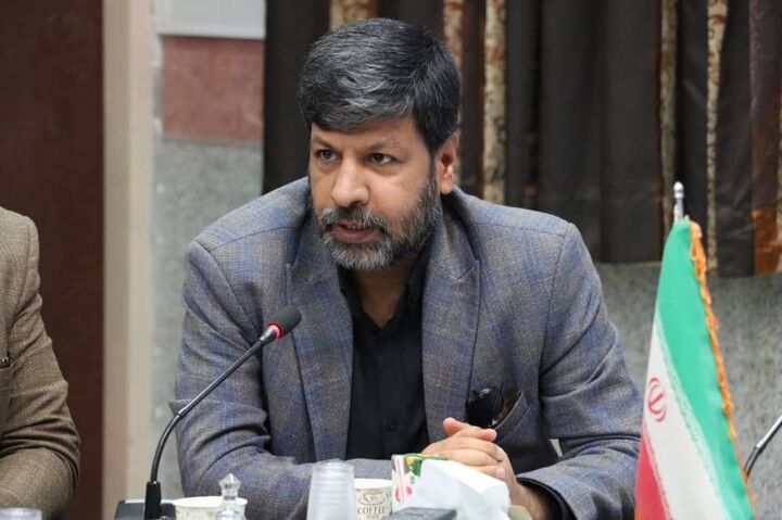 فاطمیه مدرسه بیداری و الگوی قیام در برابر انحراف و ظلم است