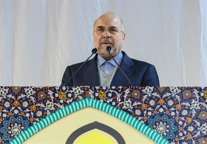 شعار «مرگ بر آمریکا»، یعنی مرگ بر منطق سلطه‌گری/استکبار با ایران قوی کنار نمی‌آید