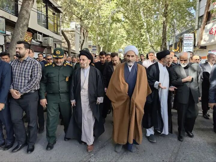 ملت ایران با اتکا به ایمان و ولایت، هرگز تسلیم استکبار نخواهد شد