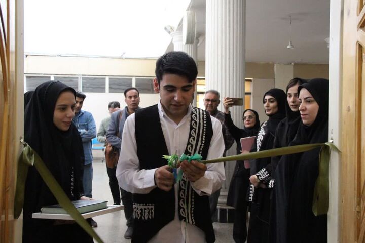 نمایشگاه نقاشی "سرزمین مادری" در خرم‌آباد افتتاح شد