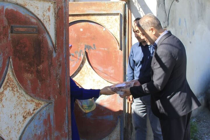 هم‌افزایی امداد و خیرین؛ ۳۰۰۰ بسته گوشت نذری سفره خانواده‌های محروم گلستان را رنگین کرد