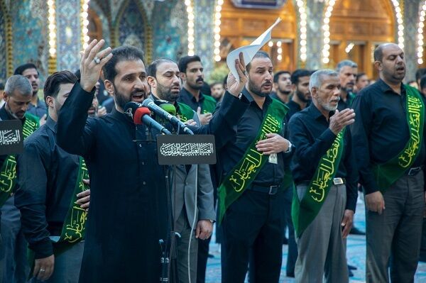 برگزاری مراسم عبادی خادمان آستان عباسی به مناسبت شهادت حضرت زهرا (س)