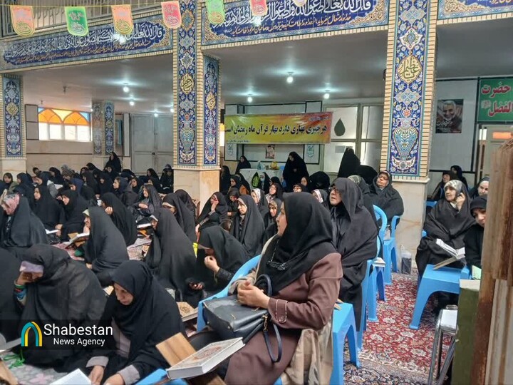 نقش بانوان در ترویج فرهنگ نماز فعال می‌شود