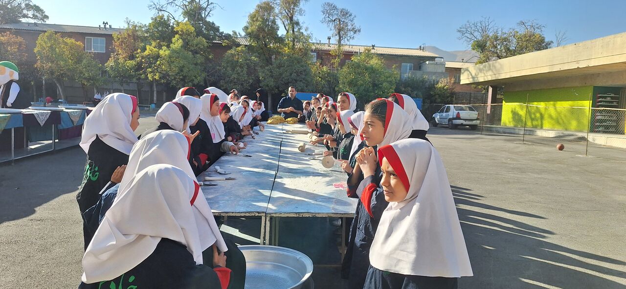 پیوند مدرسه، مسجد و محله در دبستان استقلال/ برنامههای ویژه برای آشنایی دانشآموزان با مفاهیم دینی