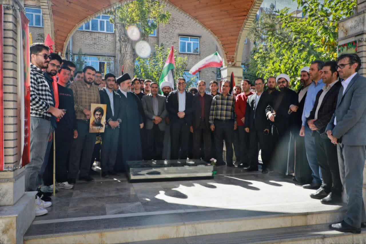 فریاد مرگ بر آمریکا در دانشگاه فرهنگیان شهید باهنر اراک طنین انداز شد