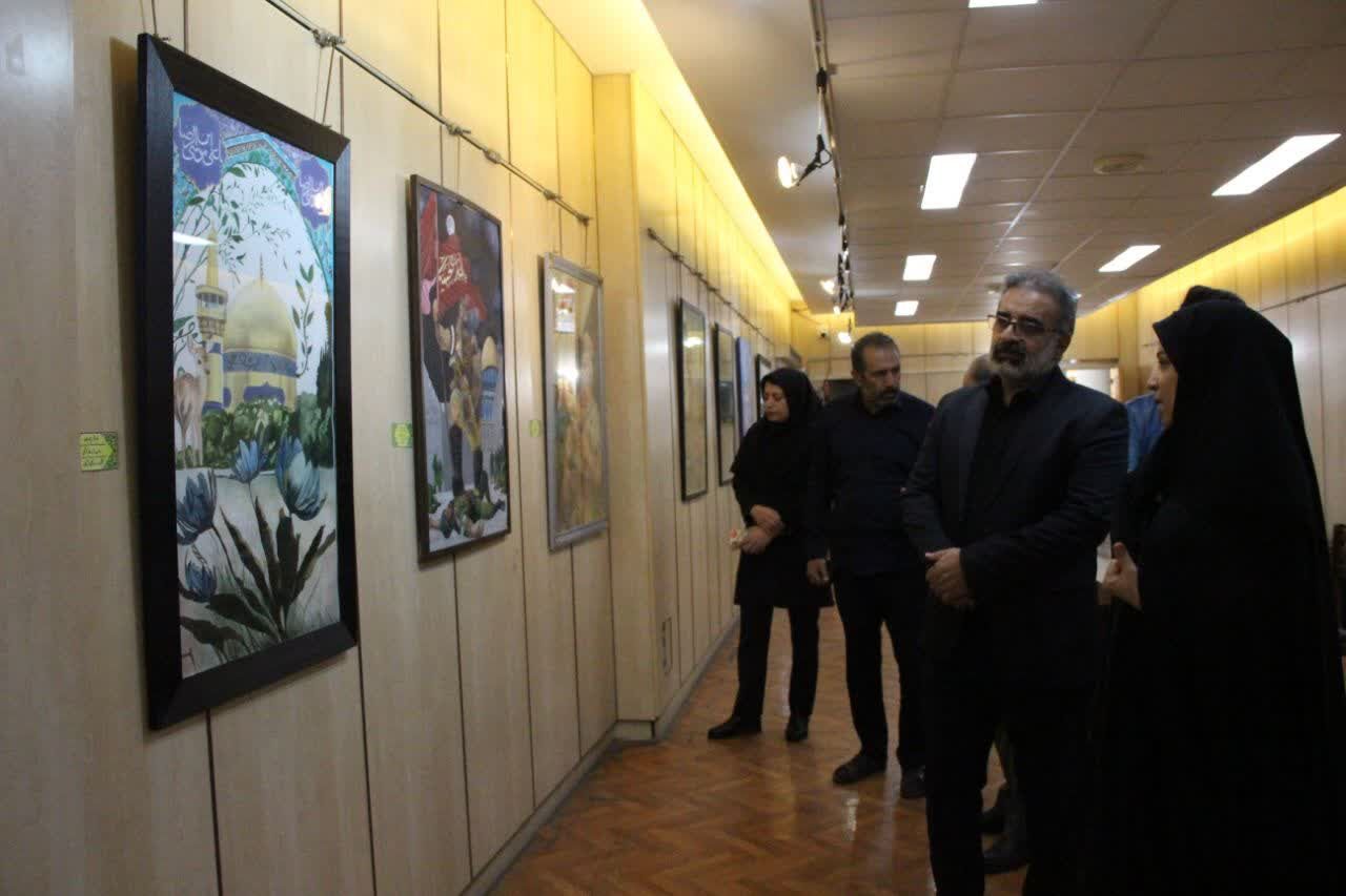 نمایشگاه نقاشی "سرزمین مادری" در خرم‌آباد افتتاح شد