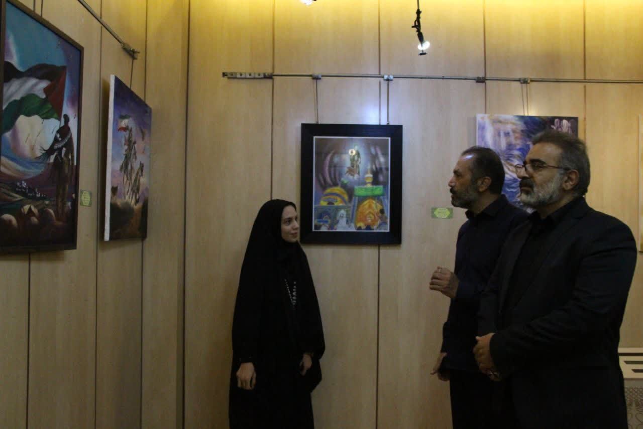 نمایشگاه نقاشی "سرزمین مادری" در خرمآباد افتتاح شد