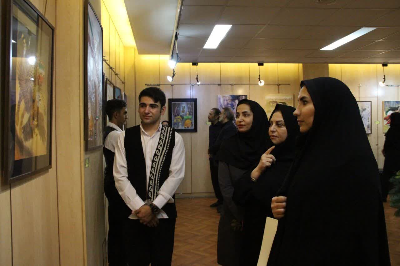 نمایشگاه نقاشی "سرزمین مادری" در خرمآباد افتتاح شد