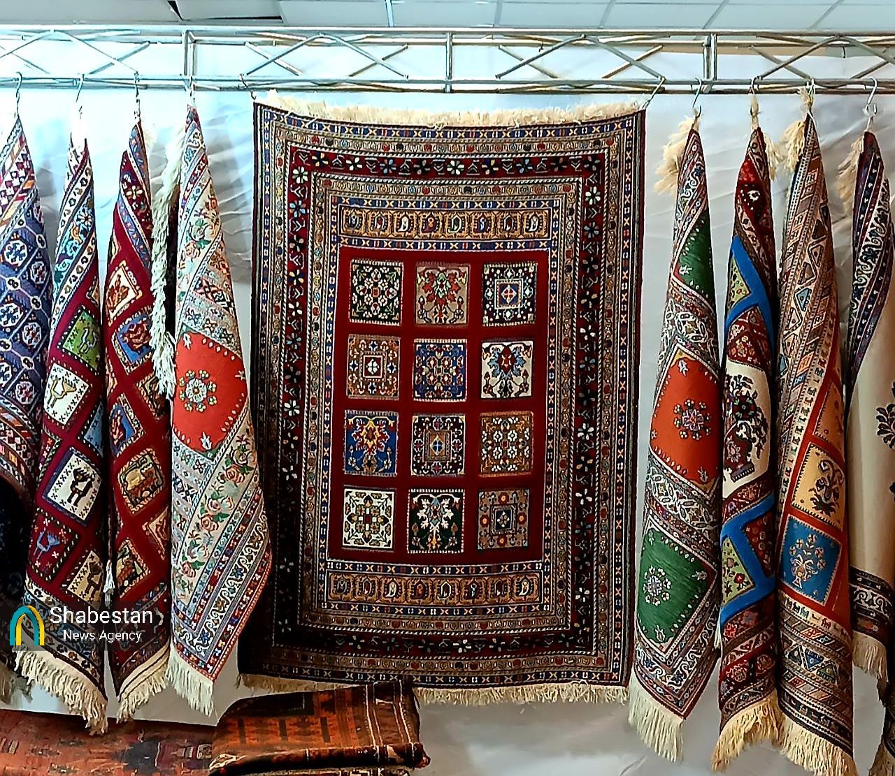 بیش از ۲۸۰ غرفه صنایع دستی از سراسر کشور در نمایشگاه ملی کرمان دایر شد