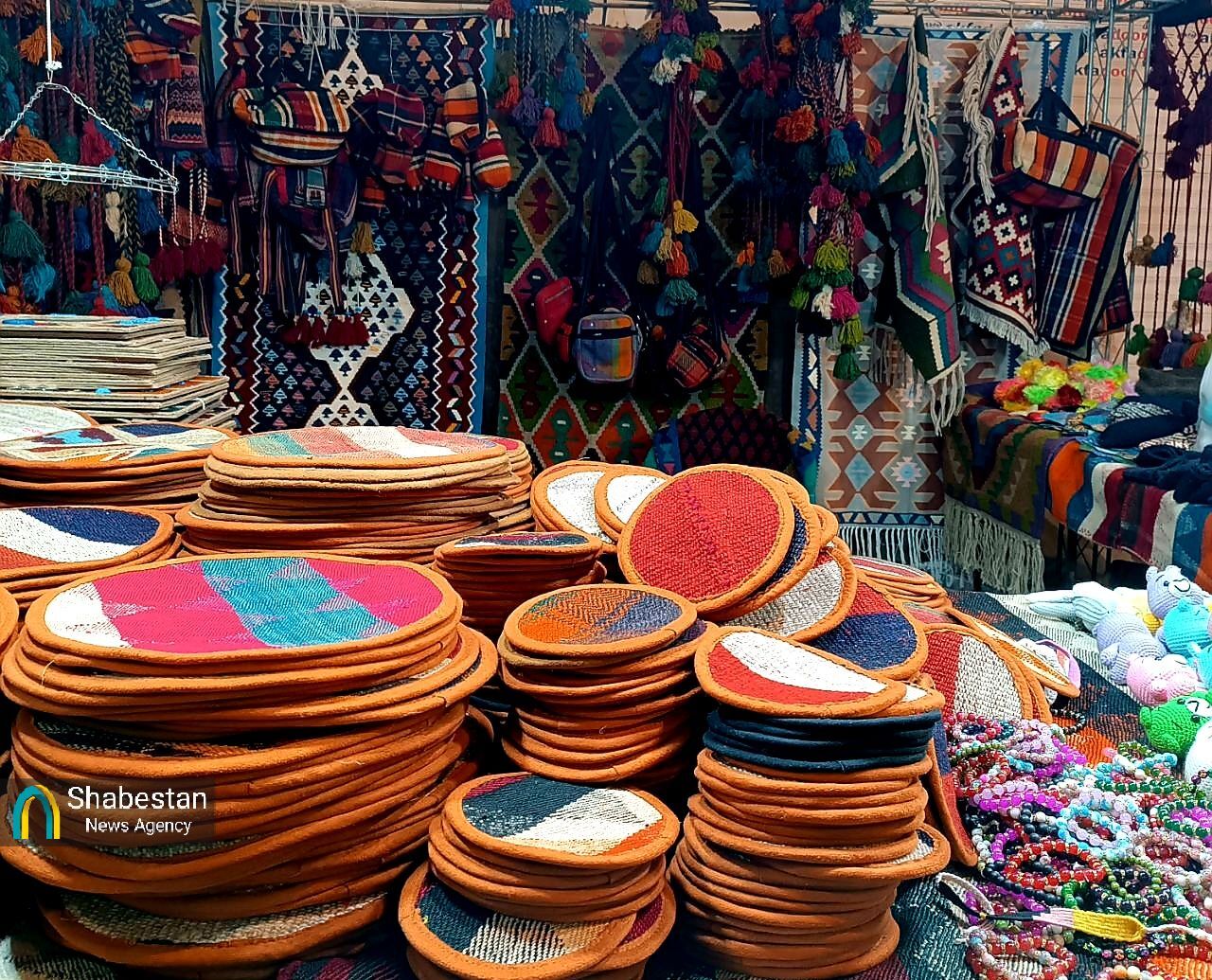 بیش از ۲۸۰ غرفه صنایع دستی از سراسر کشور در نمایشگاه ملی کرمان دایر شد