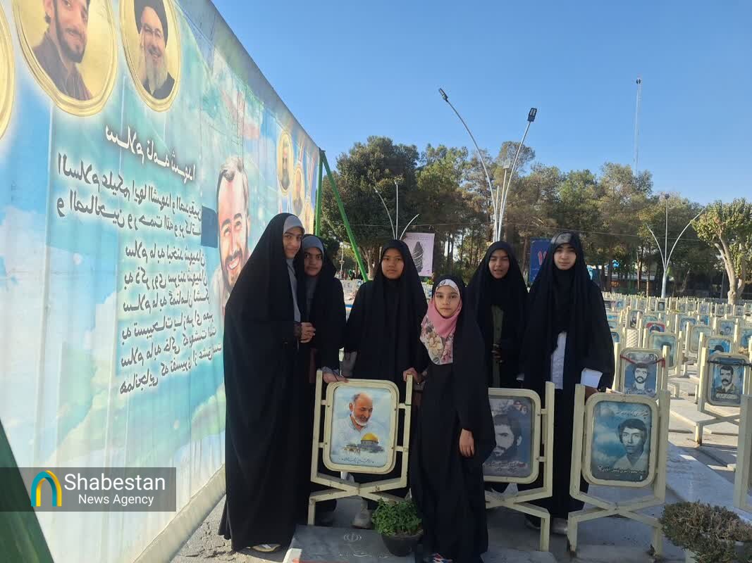 نقش بیبدیل مادران در تربیت دینی و اجتماعی فرزندان