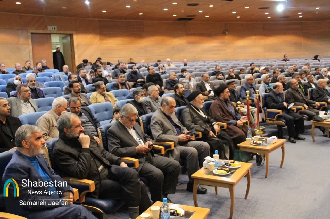 فرهنگ قرآن فرهنگ مقاومت است