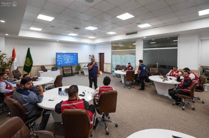 برگزاری دوره آموزشی کمک‌های اولیه و اقدامات اضطراری ویژه کارکنان آستان مقدس علوی