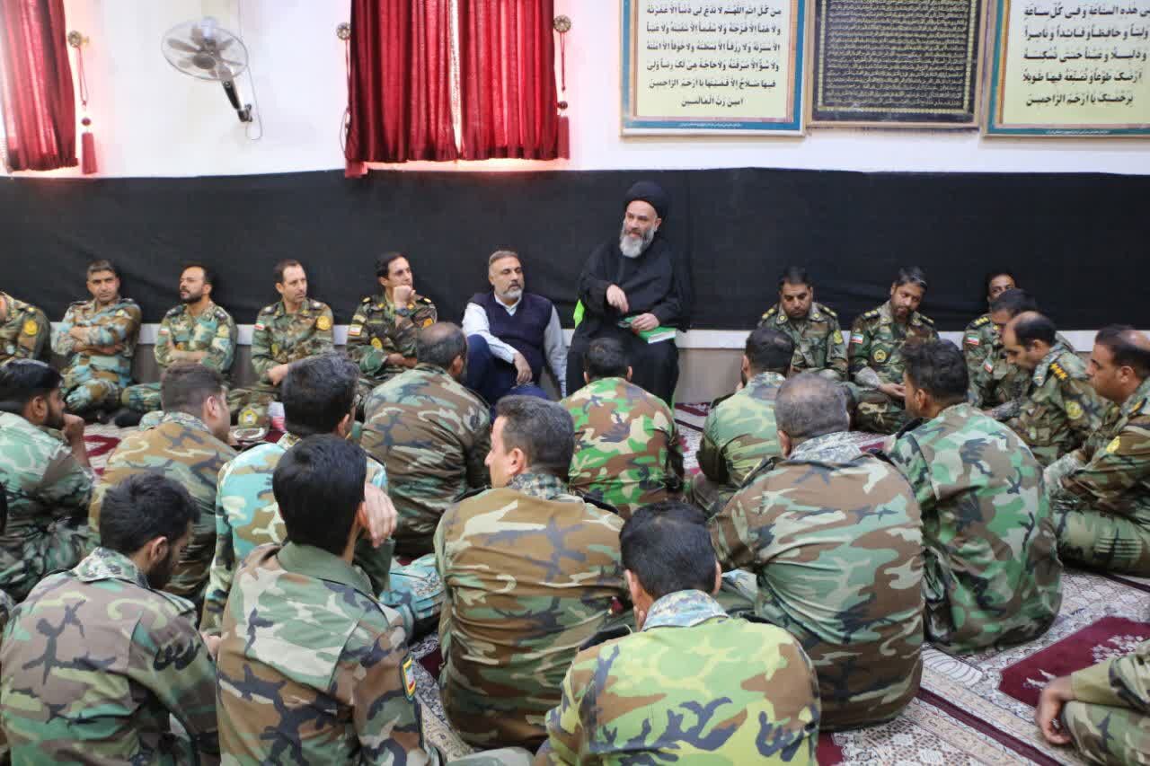 اجرای برنامه گروه جهادی تبلیغی «میثم تمار» در گروه ۸۴۰ موشکی ارتش مستقر در آران و بیدگل