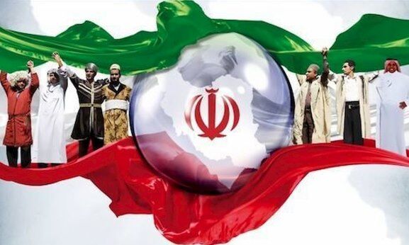 حفظ هویت ایرانی اسلامی در گروی ادبیات و هنر ایرانی است