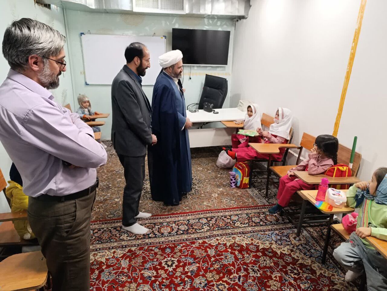 ضرورت تقویت رسانه‌ای خدمات و توانمندی‌های کانون‌های فرهنگی مساجد