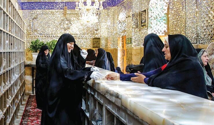 ناگفتههایی جالب از جایگاه زنان در حرم رضوی