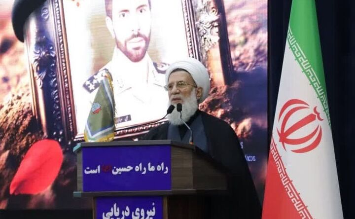 ملت ایران در هشت سال دفاع مقدس با تکیه بر مبانی قرآنی به پیروزی رسید