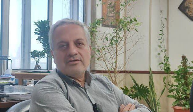 مساجد نقش مهمی در برنامه‌ریزی‌های شهری و توسعه پایدار محلات دارند/ با کمک نخبگان و در مسجد مسائل تهران را حل می‌کنیم