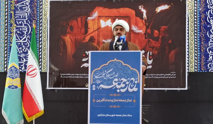 در زمینه دفاع از حقوق مردم با کسی تعارف نداریم