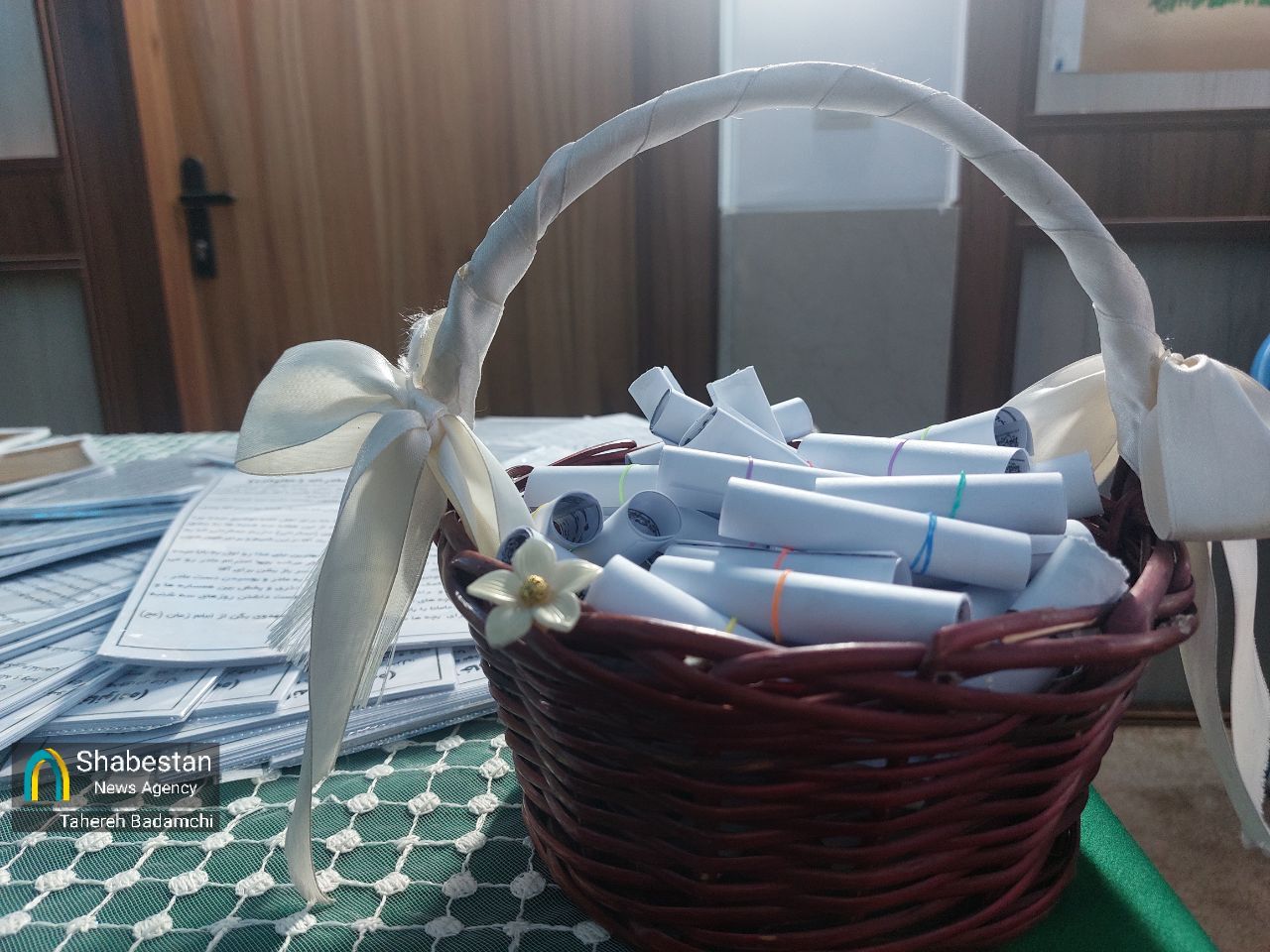 مادرانههای مهدوی| ابتکار بانوان مسجدی کرمان برای امام زمانی کردن فضای خانهها