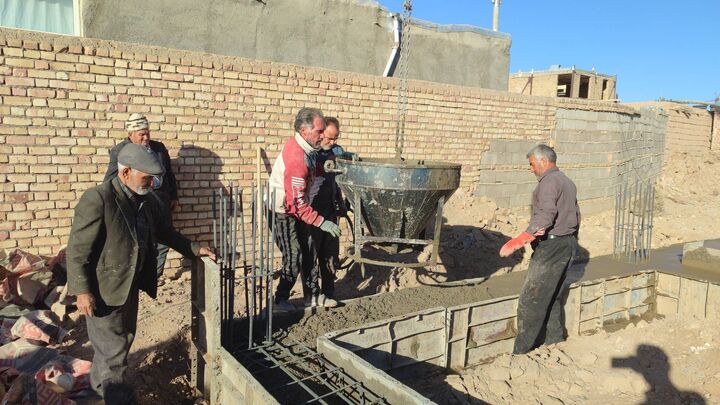 ساخت حسینیه‌ای مردمی در خوشاب به همت خیرین و گروه‌های جهادی