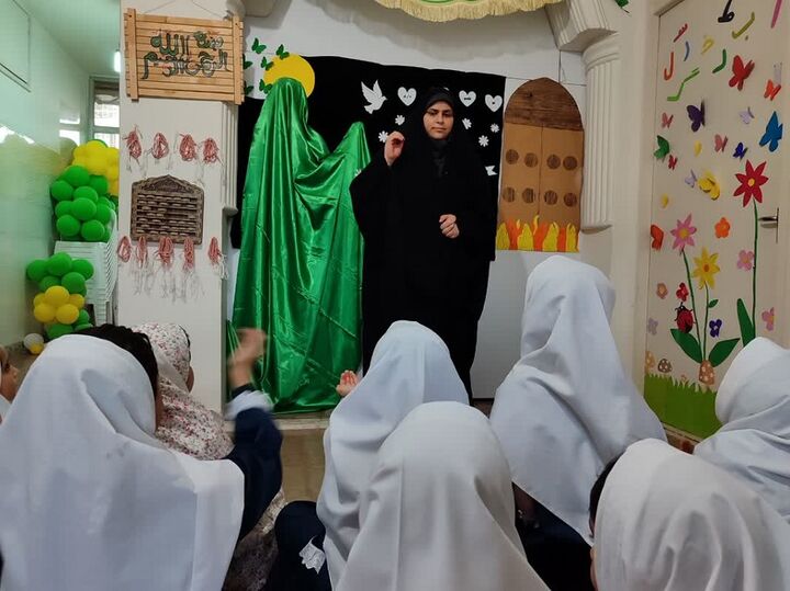 قرآن، چراغ راه زندگی در دنیای پر از هیاهوست / کانون‌های مساجد بستری مؤثر برای گسترش فرهنگ قرآنی