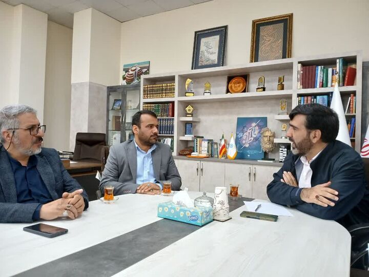 پیوند کتابخانه‌ها و کانون‌های مساجد، گامی مؤثر در احیای فرهنگ مطالعه است