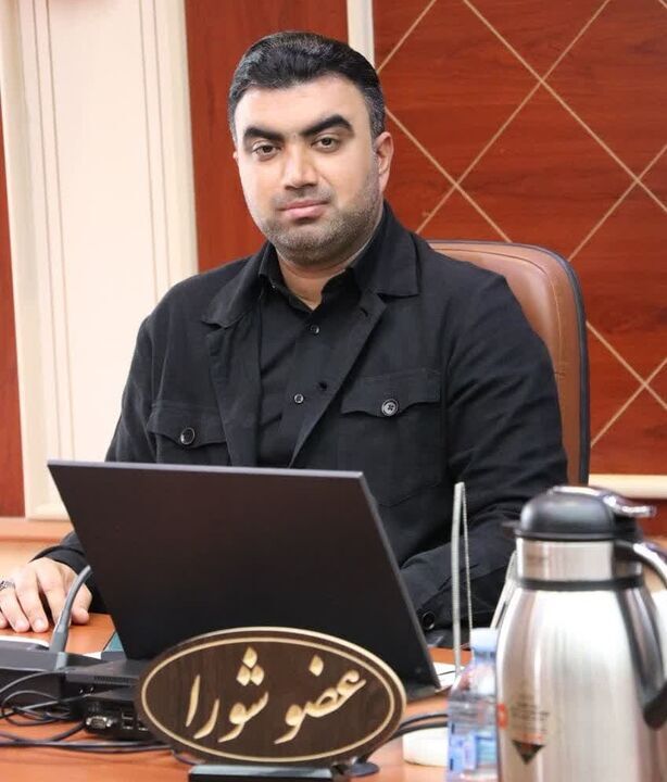 گرانی افسارگسیخته در بندرعباس/ چشم پوشی از مشکلات بندرعباس خیانت به مردم است