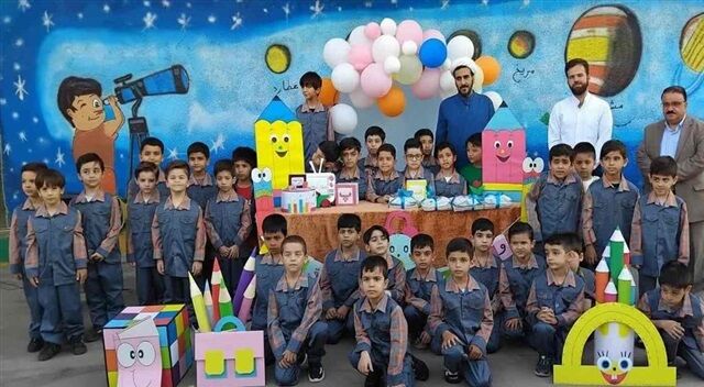 ایجاد یک پیوند مقدس سه‌گانه میان «مسجد، مدرسه و منزل»