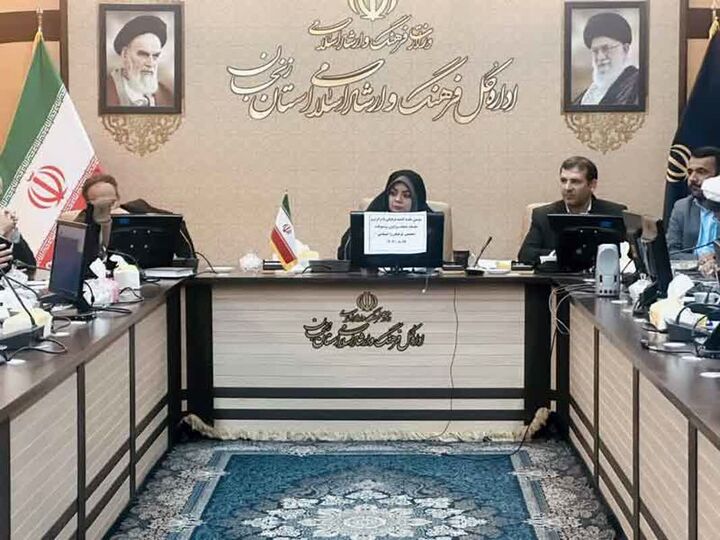 در جایزه "حسین منزوی" استعدادهای برتر در حوزه شعر فارسی شناسایی می‌شود