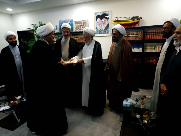 روحانیت در برابر خون شهدا مسئول است