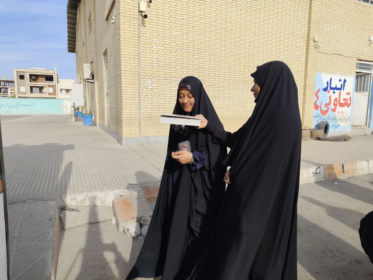 تیم قرآنی منتخب جنوب کرمان راهی همدان شد