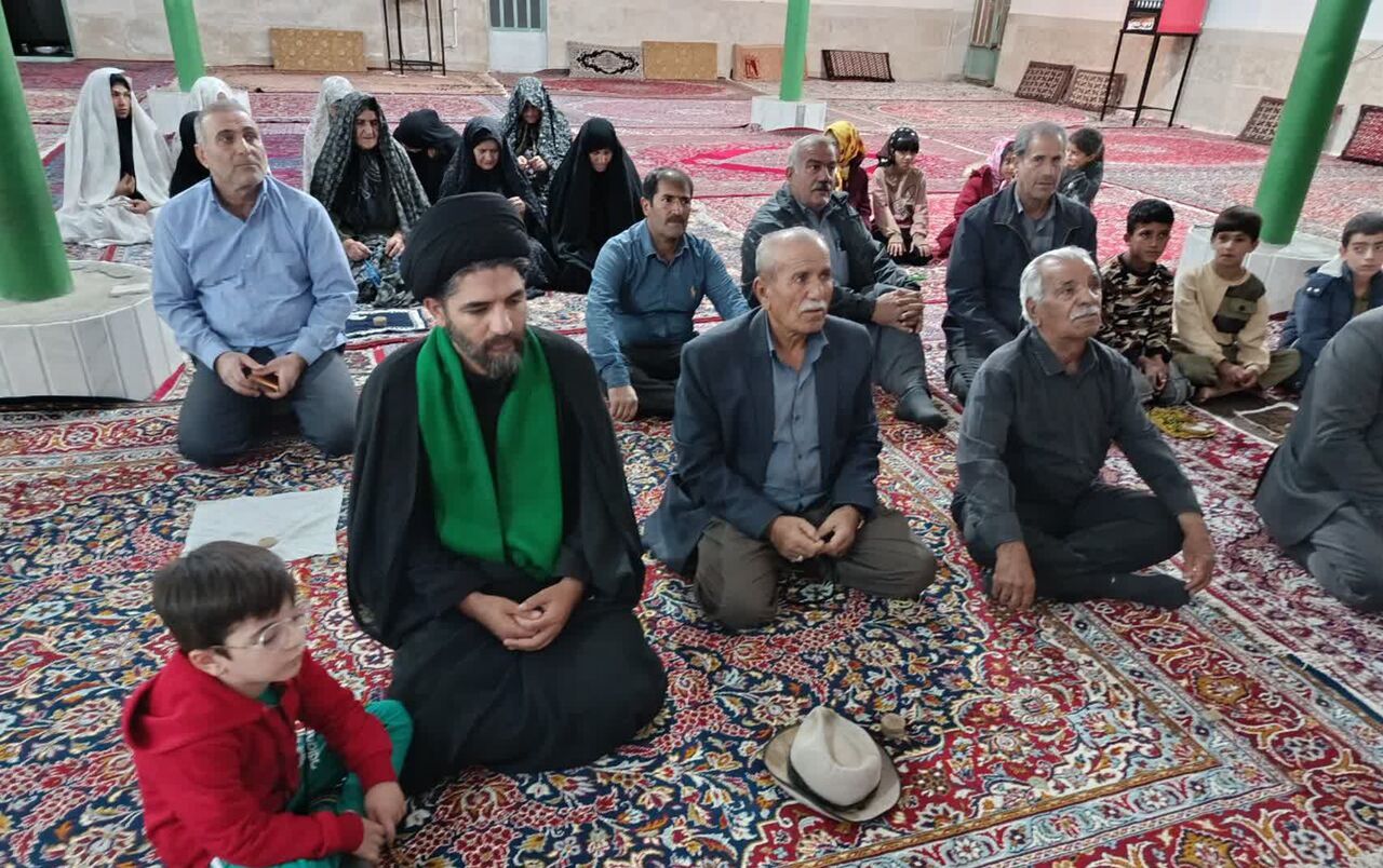 بانوان با تداوم راه حضرت زینب(س) پاسداران فرهنگ دینی باشند