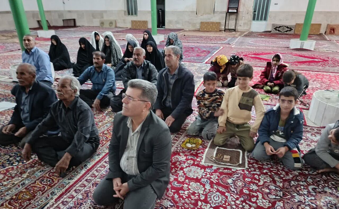 بانوان با تداوم راه حضرت زینب(س) پاسداران فرهنگ دینی باشند