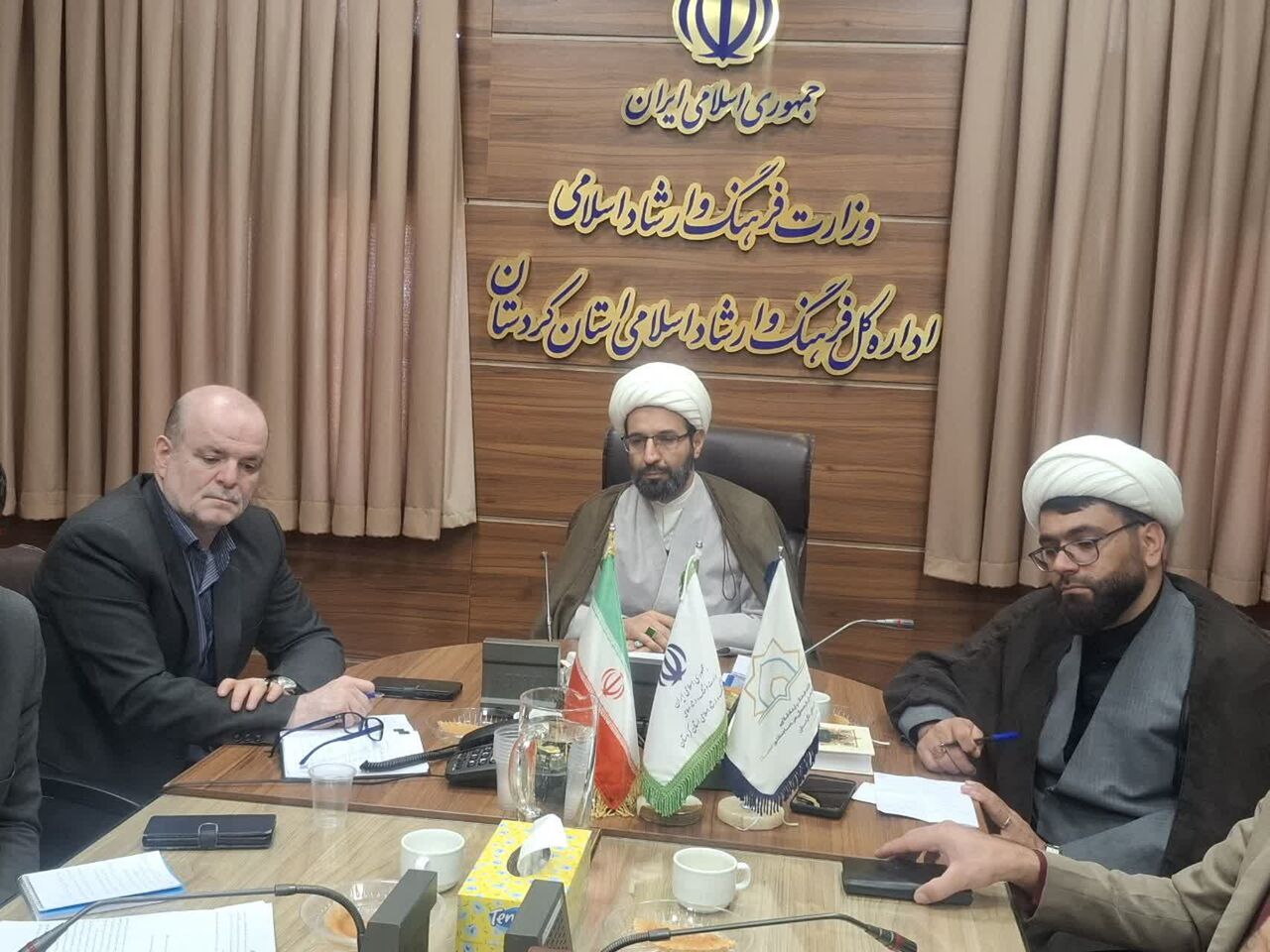 پیشنهاد برنامه هفتگی معرفی مساجد فعال در رسانه ملی؛ ترویج فرهنگ مسجدی در سطح کشور