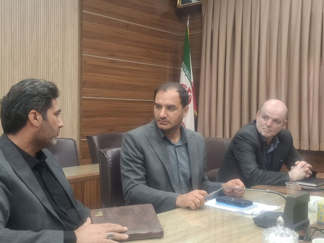 پیشنهاد برنامه هفتگی معرفی مساجد فعال در رسانه ملی؛ ترویج فرهنگ مسجدی در سطح کشور