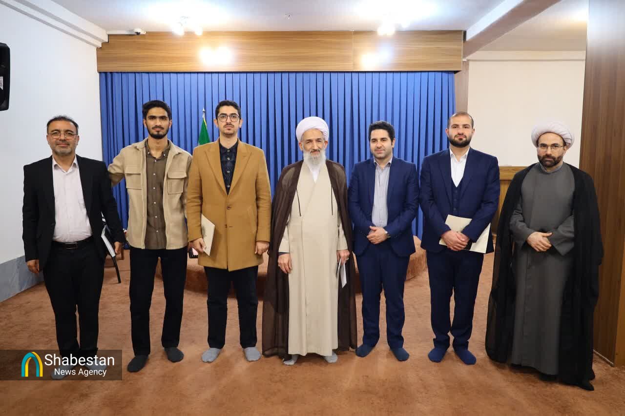 نشست اساتید مجامع قرآنی استان مازندران