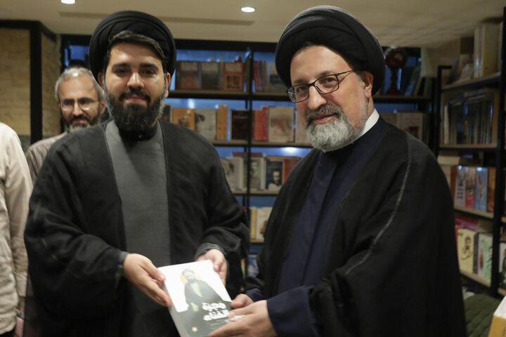 نسخه عربی کتاب «کهکشان نیستی» در لبنان رونمایی شد