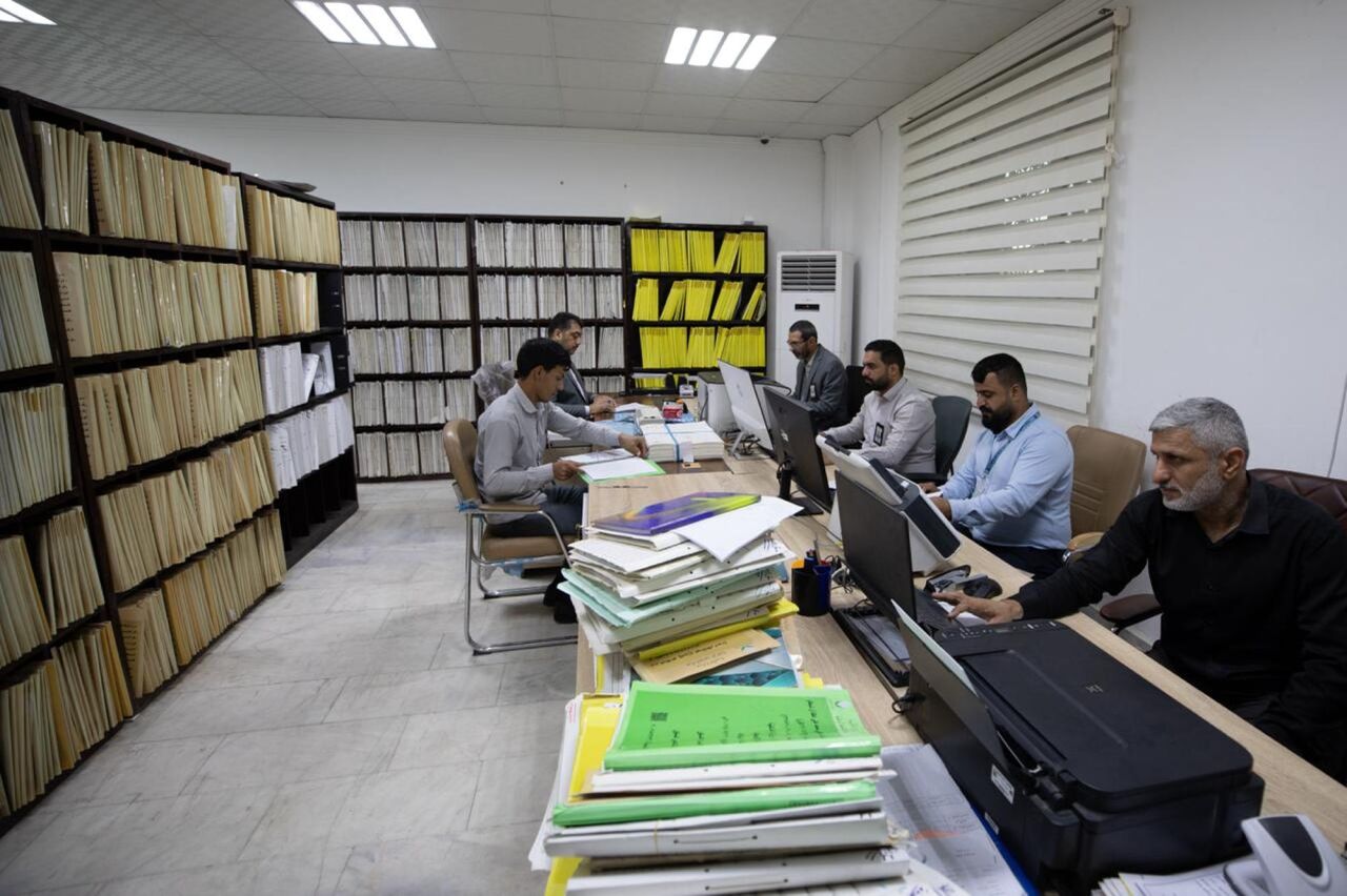 خدمات آستان مقدس عباسی به خانواده‌های شهدا و مجروحان عراق