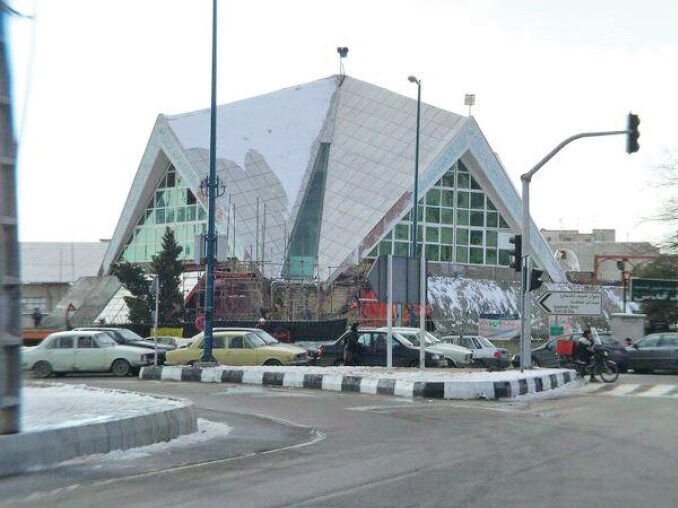 مسجد قدس؛ بنایی با معماری نوگرا