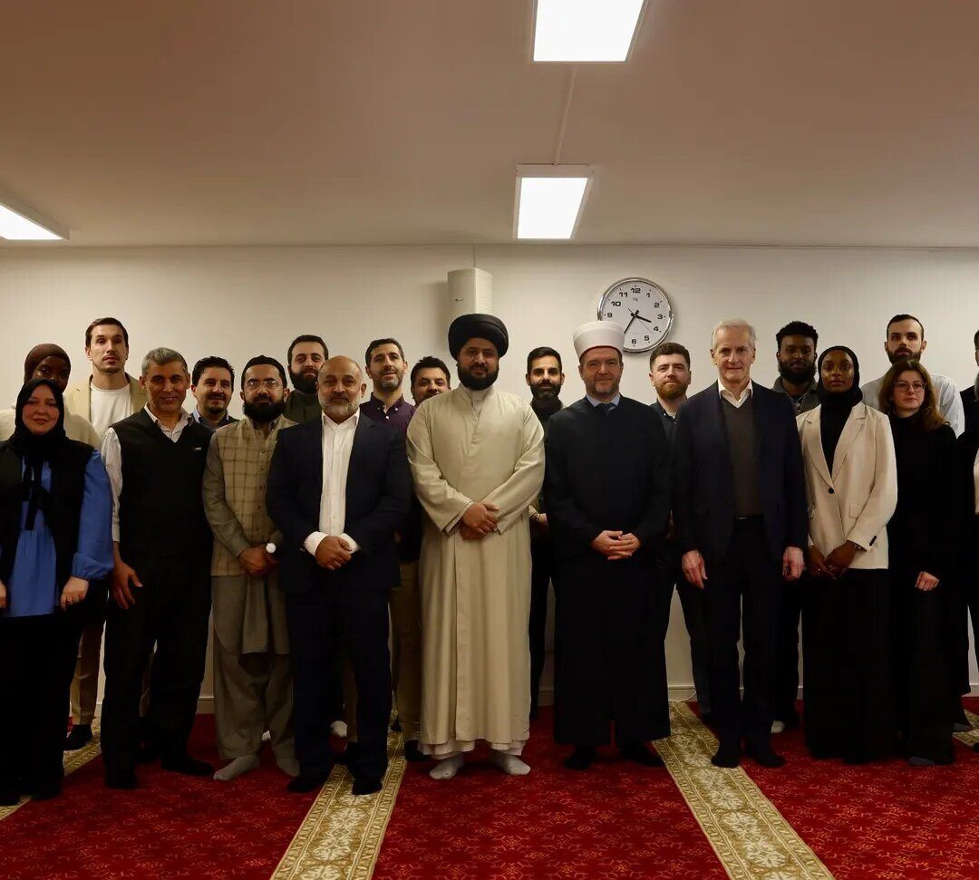 دیدار نخستوزیر نروژ با نمایندۀ مسجد شیعی اسلو