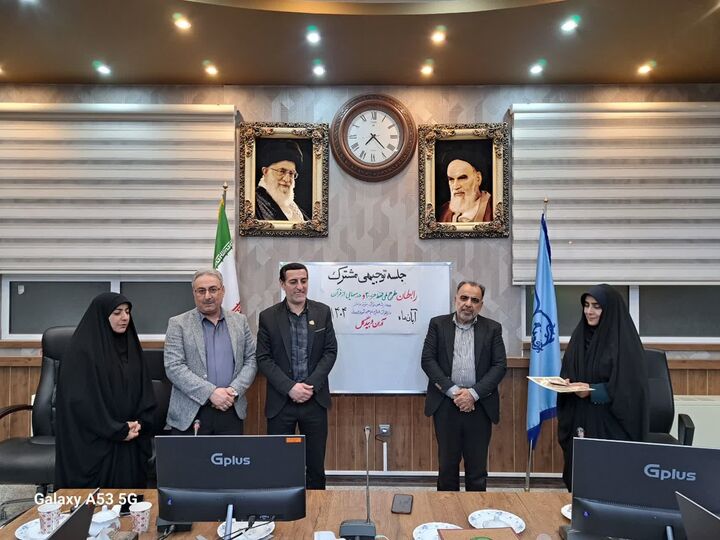 اعطای مدرک «حفظ عمومی» به بیش از ۱۰۰ دانش آموز حافظ جزء سی‌ام قرآن / مدرسه «عادله فرزانگان»، الگوی موفق طرح ملی حفظ جزء سی‌ام قرآن