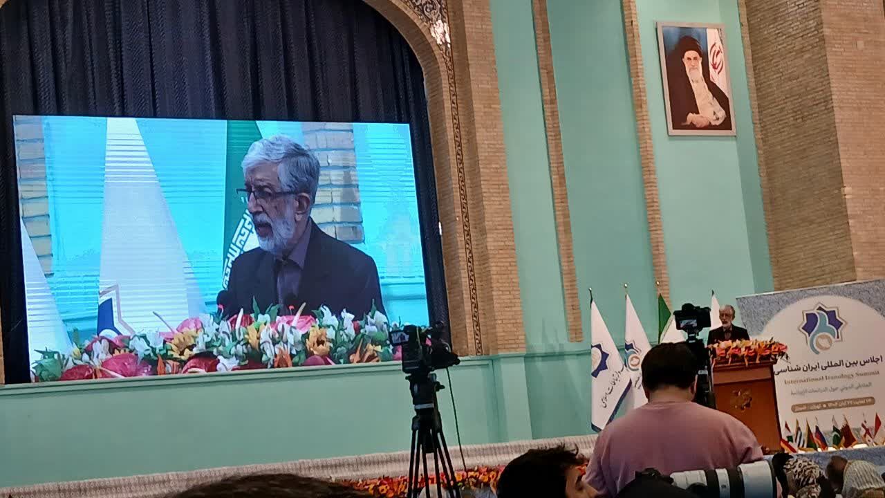 «بت پرستی» و «نسل کشی» هیچگاه در تاریخ ایران جای نداشته است