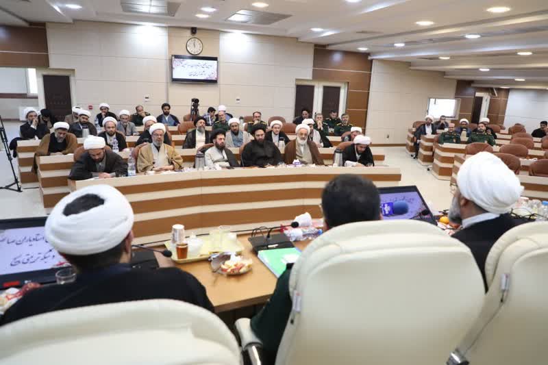 آنچه اعتقادات صحیح را بالا می‌برد «عمل صالح» است