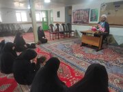 کتاب، غذای روح و نجات‌بخش انسان است