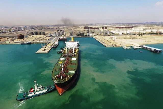 صادرات نفتی و ترانزیت خارجی در بندر شهید رجایی به مرز ۸ میلیون تُن رسید