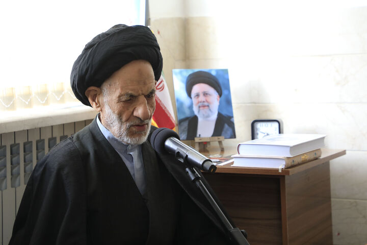 فعالیت‌های قرآنی باید فراتر از امت اسلامی به جهان عرضه شود