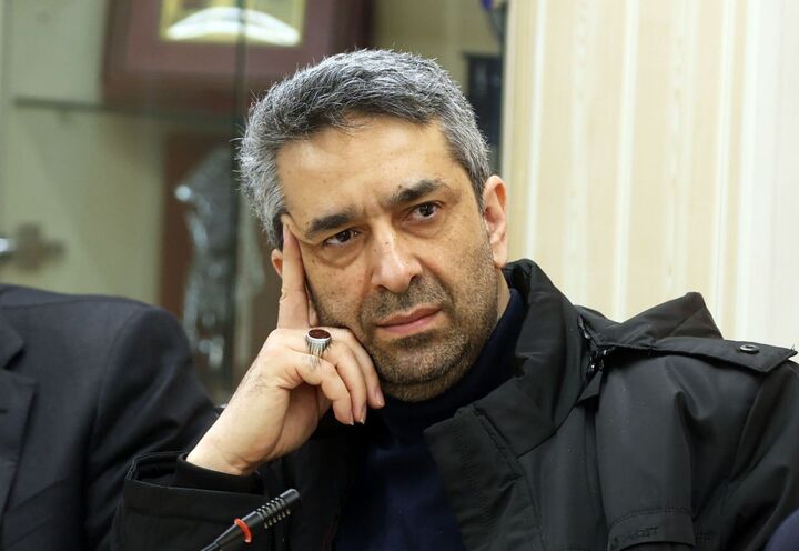 عذرخواهی از مردم منشاء عزت برای دولت می‌شود